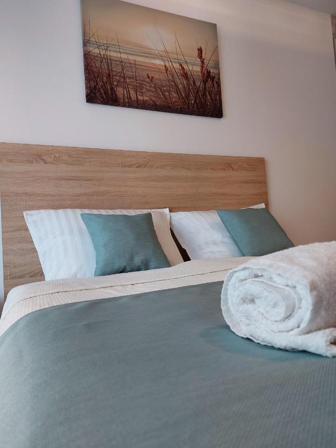 Bike & Spa Velence Apartman Eksteriør billede