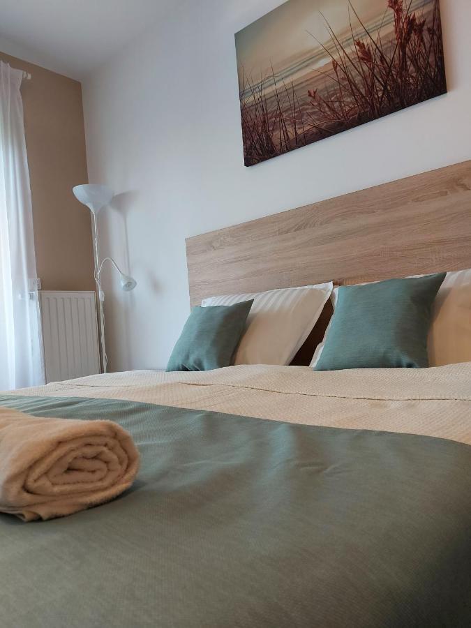 Bike & Spa Velence Apartman Eksteriør billede