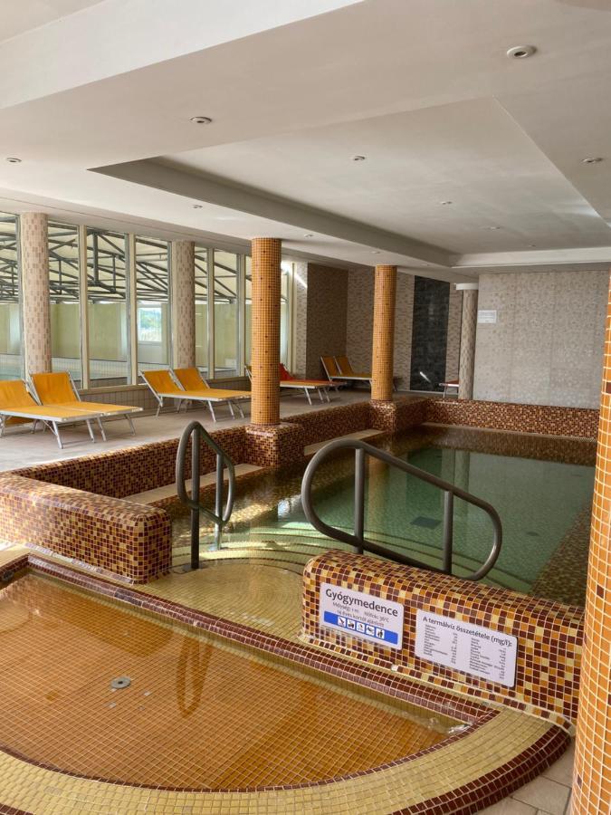 Bike & Spa Velence Apartman Eksteriør billede